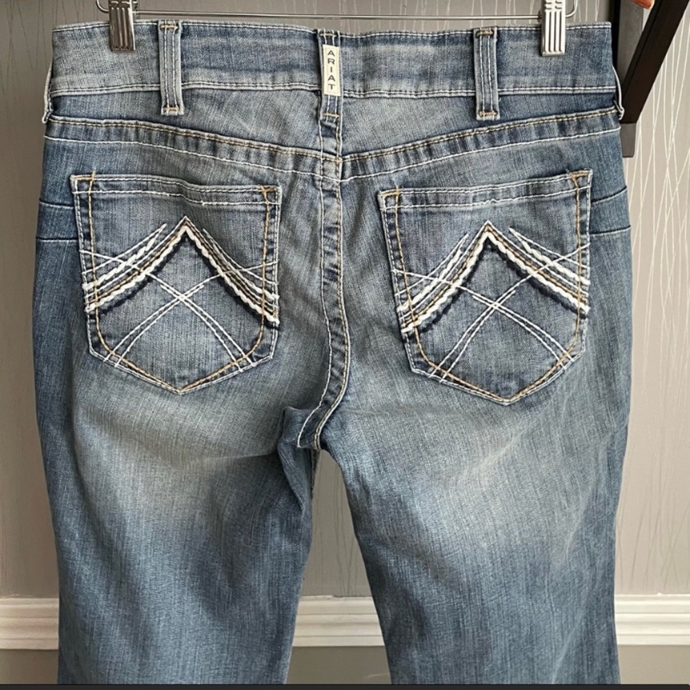 Ariat Women’s Bootcut Jeans Size 30 Short